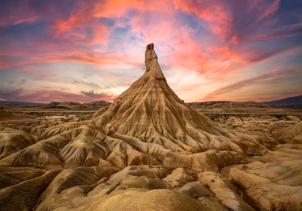 Así es el Parque Natural de las Bardenas Reales: el desierto con ...