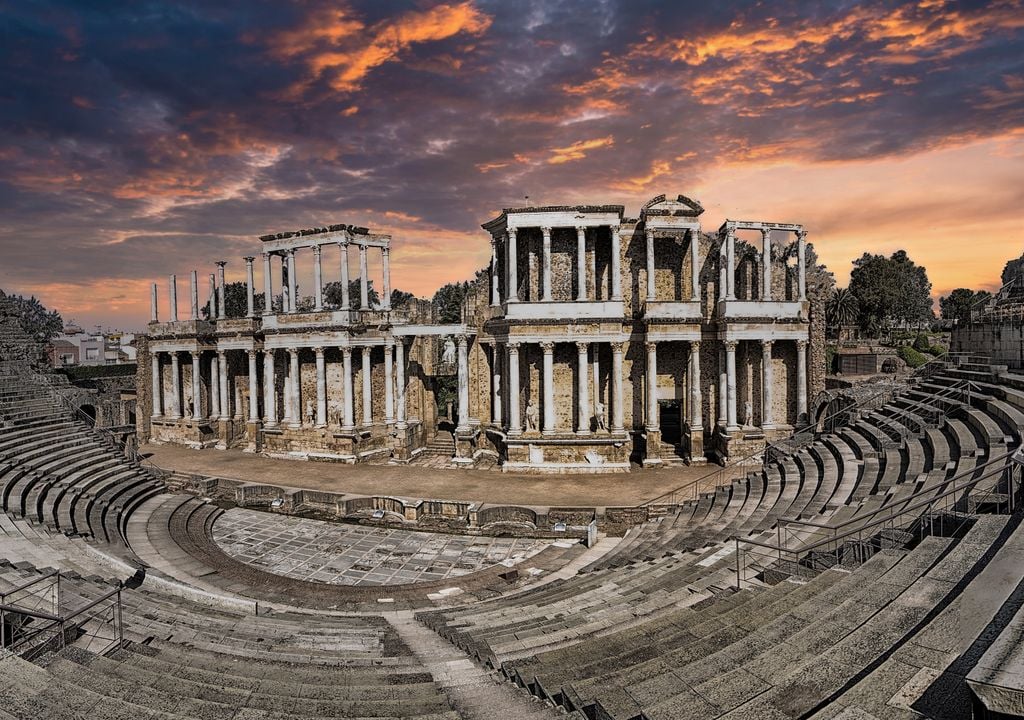 Teatro construido por la Antigua Roma en la colonia Augusta Emerita, la actual Mérida.