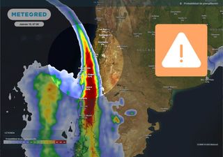 Así será el sistema frontal que llegará a la zona central este jueves: estas regiones recibirán lluvias más intensas 