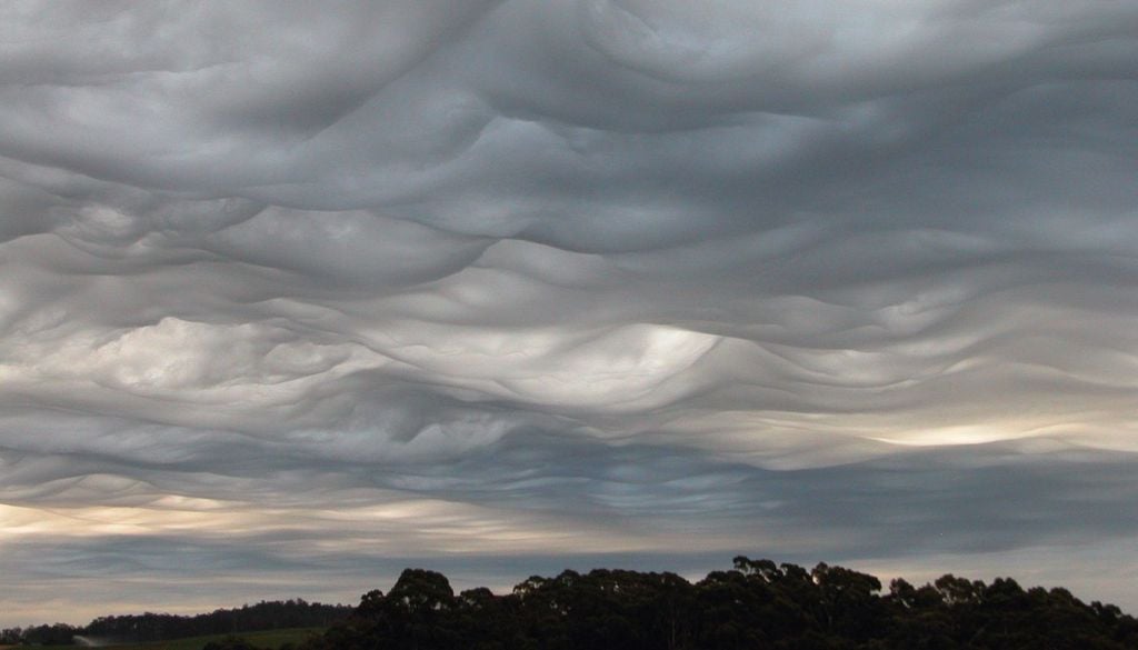 Nubes asperitas sobre Burnie, Tasmania, Australia. Crédito: Gary McArthur/Sociedad de Apreciación de las Nubes