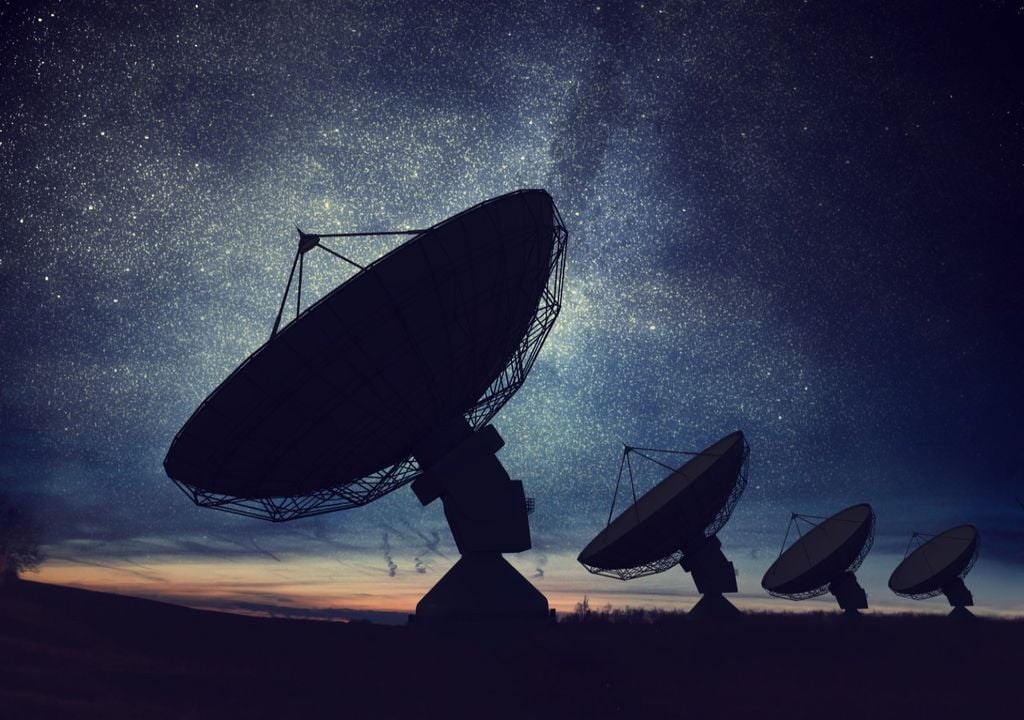 Radio Telescopes