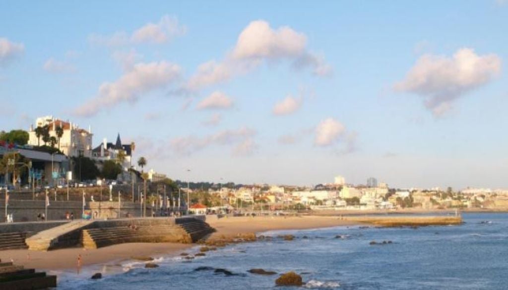 Apesar de Cascais ter mais de 30 quilómetros de linha costeira, praia não é a única opção disponível. Foto: CM Cascais