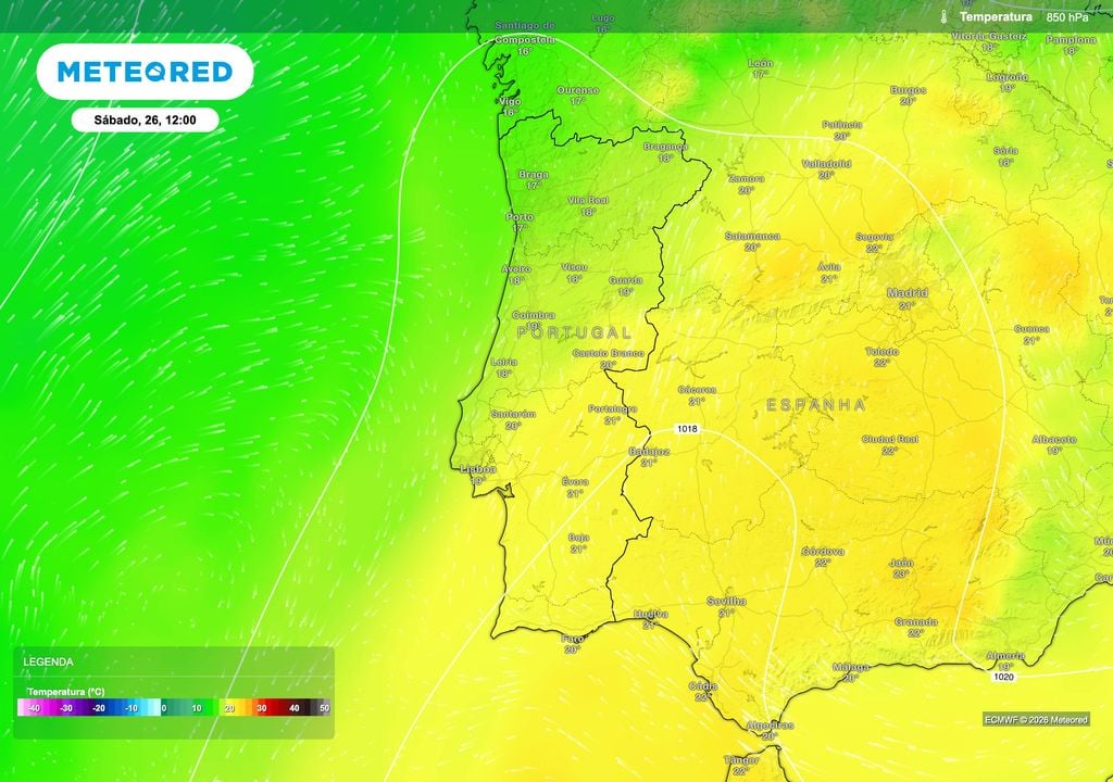 A presença de ar muito quente sobre Portugal Continental, com temperaturas entre 20 e 21 ºC a cerca de 1500 metros de altitude no Centro e Sul, deverá favorecer valores elevados também à superfície.