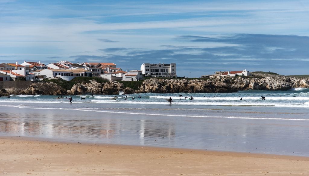 Baleal É indicada para famílias. Foto: Pexels