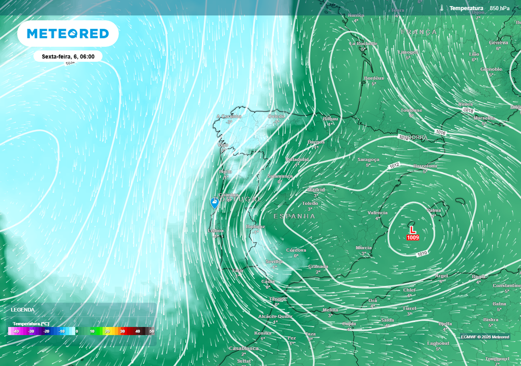 Mapa de temperatura a 850 hPa para sexta-feira, 6 de março, às 06:00 da manhã. O cavado manter-se-á bem estabelecido e a canalizar ar mais frio em altitude sobre a Península Ibérica. O centro de baixas pressões que entretanto se formará e isolará em altitude (gota fria), posicionado entre a costa leste de Espanha e as Ilhas Baleares, permanecerá ativo e alimentado por essa injeção de ar polar.