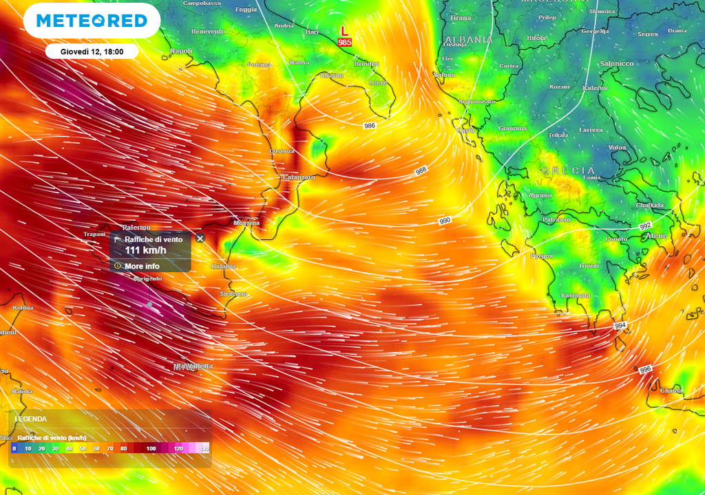 Le fortissimi raffiche di vento attese fra la prossima serata e nottata su tutta l'area del basso Tirreno e Canale di Sicilia, con picchi di oltre 110 km/h.
