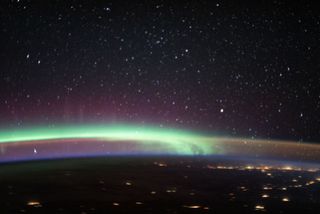Aurora y resplandor del aire