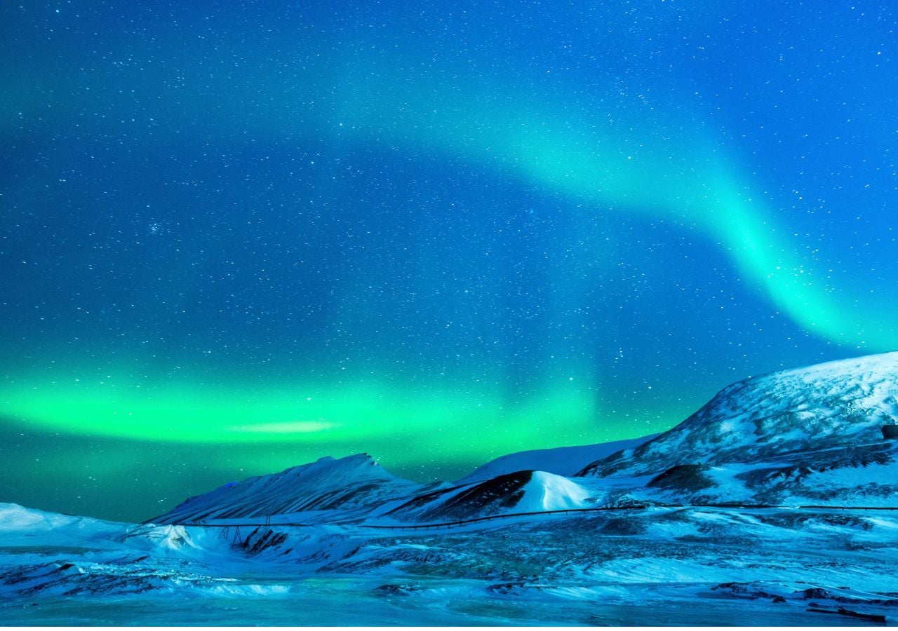Las auroras australes representan uno de los fenómenos naturales más espectaculares que pueden contemplarse en Chile, aunque de manera esporádica.