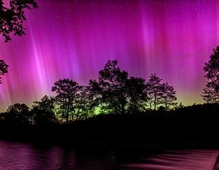 ¿Sabías que en España se puede ver casi una aurora boreal al año? Repasamos las más destacables en los últimos siglos