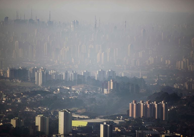 Avalia&ccedil;&atilde;o ambiental revela que a polui&ccedil;&atilde;o do ar no Brasil ultrapassa os limites recomendados pela OMS
