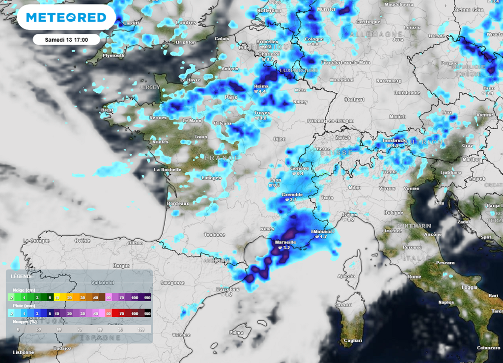 Samedi, une perturbation apportera de la pluie de l'Atlantique au nord-est tandis que des intempéries toucheront les régions méditerranéennes.