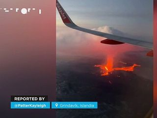 Impresionante vista desde un avión de la nueva erupción cerca de Grindavik, Islandia