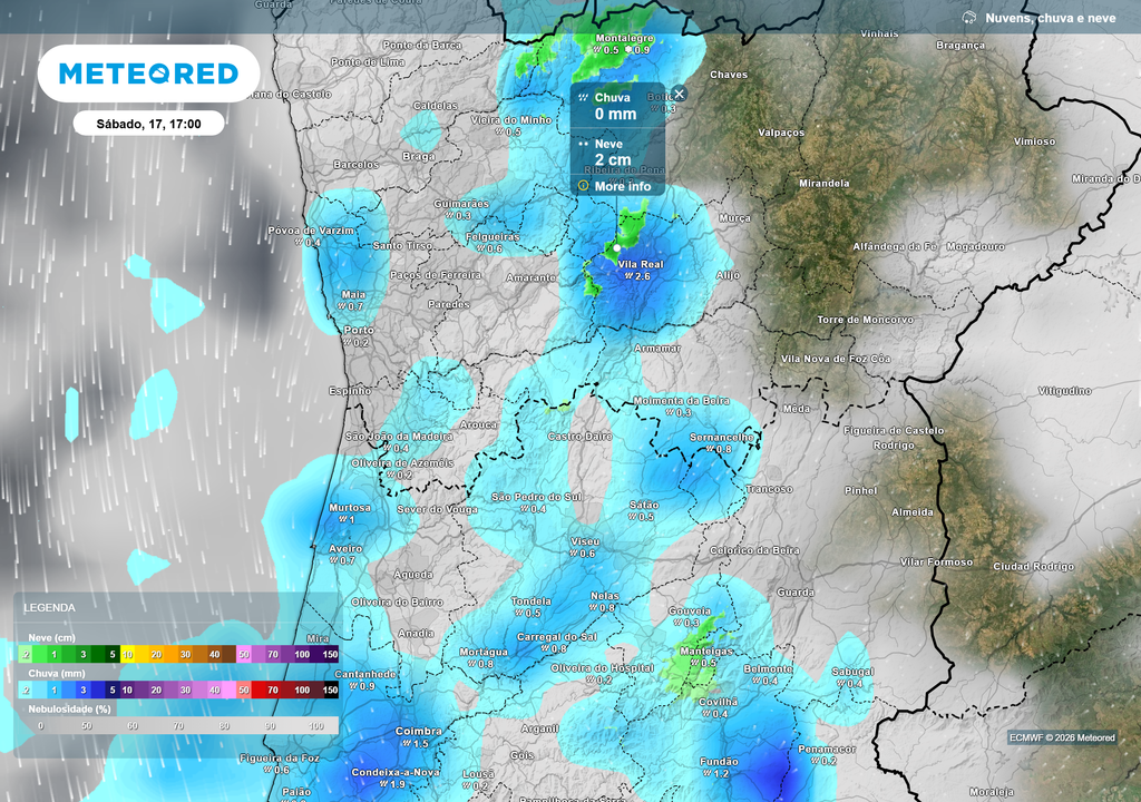 Distribuição da chuva e da neve esperada para as 17h de hoje, em Portugal Continental.