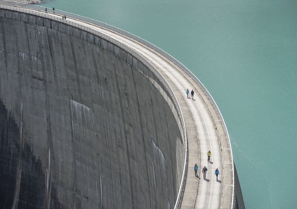 Construções em betão: barragem Construções em betão: barragem