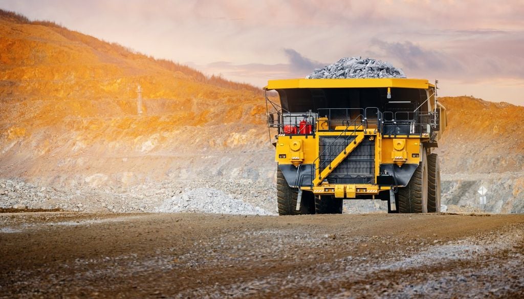 La principal fuente de contaminación humana es a causa de la minería
