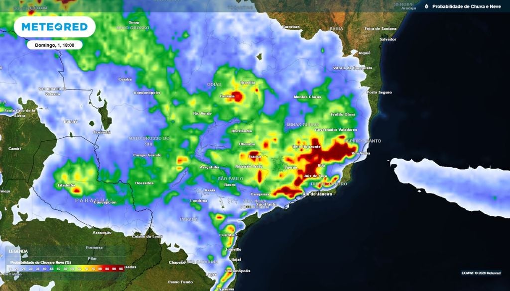 Previsão da probabilidade (%) de precipitação para o domingo (1º de novembro) às 18h.