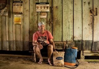 Banido no Reino Unido: pesticida é causa de envenenamento em agricultores no Brasil