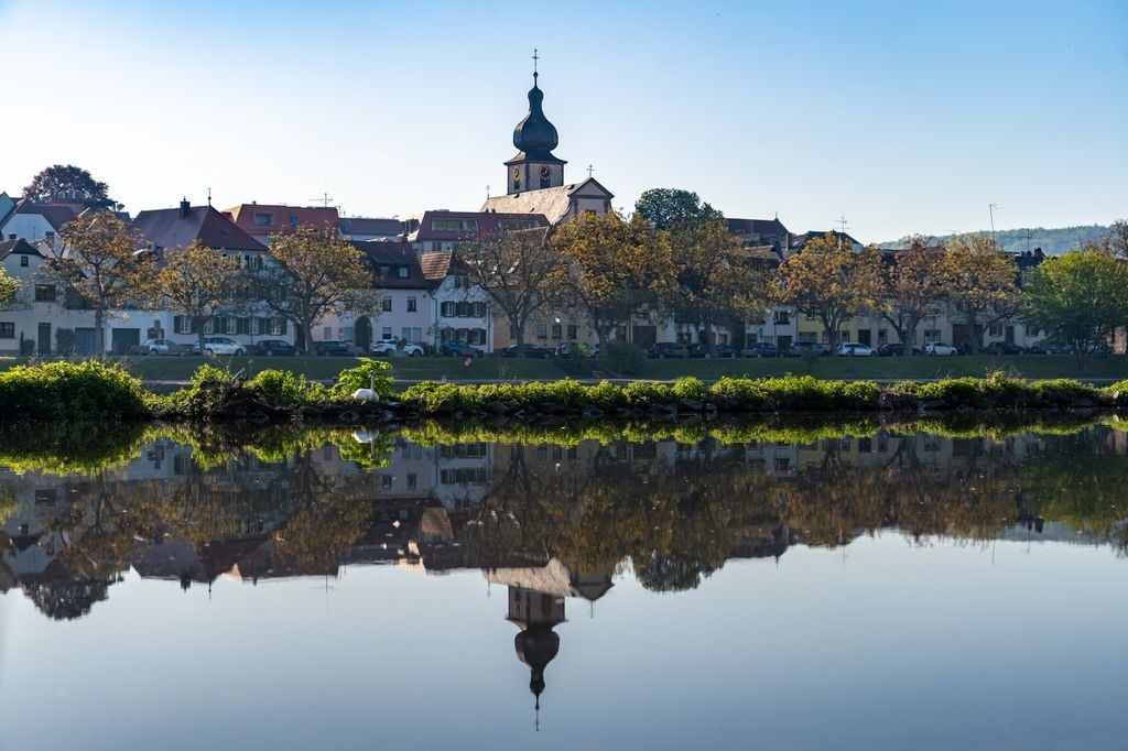 Marktheidenfeld Perle am Main: Diese Kleinstadt in Unterfranken ist ein perfektes Ausflugsziel. Foto: Adobe Stock