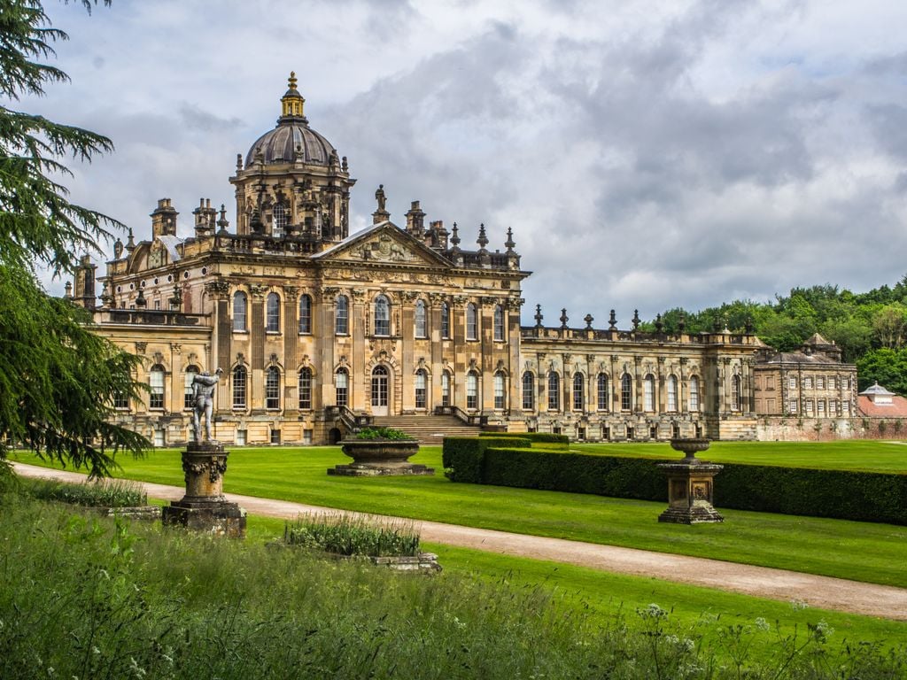 Castle Howard Barock-Star: Das bei York gelegene Schloss ist berühmt für seine Architektur und seine Gärten. Foto: Adobe Stock