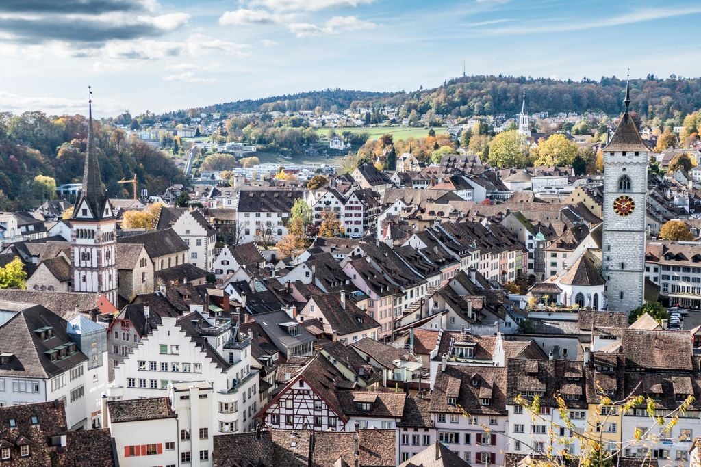 Wunderschön zum Schauen und Flanieren: Schaffhausens Altstadt. Foto: Adobe Stock