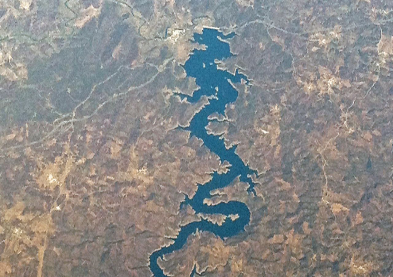 “Blue Dragon River” ou rio do Dragão Azul: saiba onde fica e o porquê ...