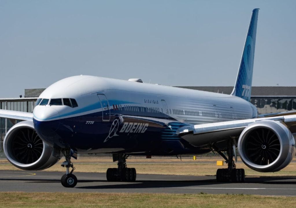 Boeing 777X, the world's new largest passenger plane, will start flying ...