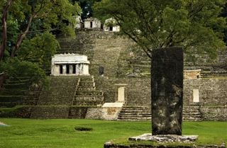 Bonampak guarda una de las escenas m&aacute;s impactantes del mundo maya: la batalla pintada que a&uacute;n estremece