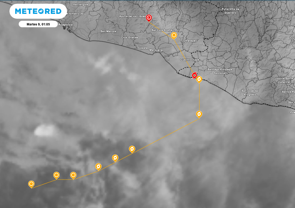 Esta imagen satelital, muestras que durante las primeras horas de este martes 9 de junio el impactó en tierra como tormenta tropical a Boris, entre los límites de Guerrero y Oaxaca. Esta imagen satelital, muestras que durante las primeras horas de este martes 9 de junio el impactó en tierra como tormenta tropical a Boris, entre los límites de Guerrero y Oaxaca.