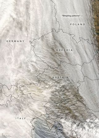 Borrascas con nubes de polvo, Dust-infused baroclinic storms
