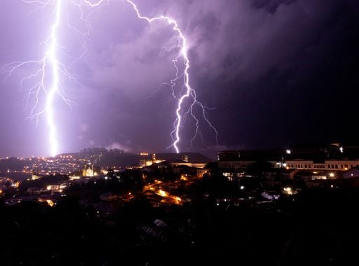 "Brasil ter&aacute; 6 dias seguidos sob risco de tempestades severas", segundo Meteored