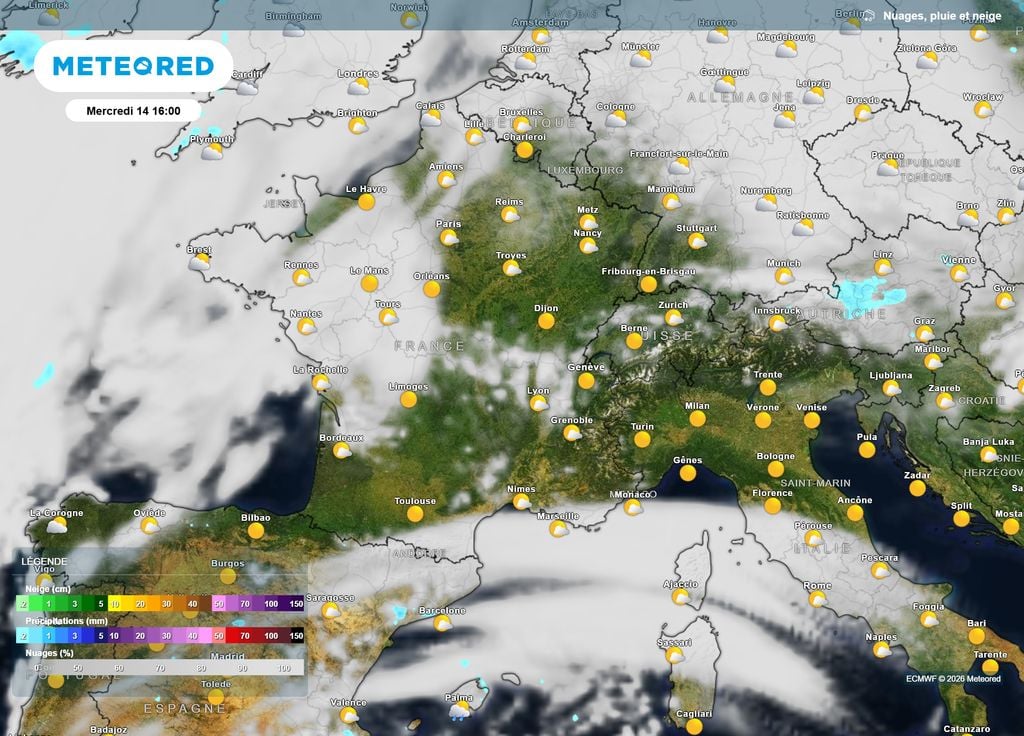 Nuages pluies et symboles mercredi après-midi France Ce mercredi après-midi, le soleil réapparaîtra rapidement sur la plupart des régions, avec simplement des passages nuageux localement.