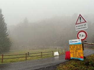 Brouillards et nuages bas en France : pourquoi leur dissipation est-elle si difficile à prévoir ?