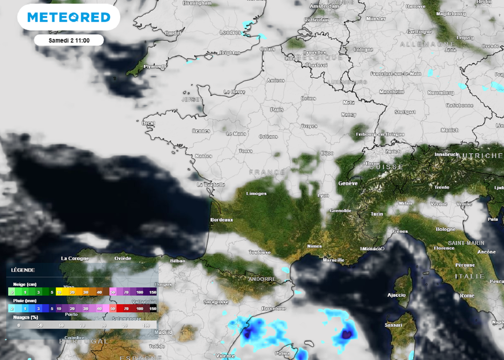 Pour ce week-end prolongé de la Toussaint, la situation n'évoluera quasiment pas avec un temps gris au nord et ensoleillé au sud.