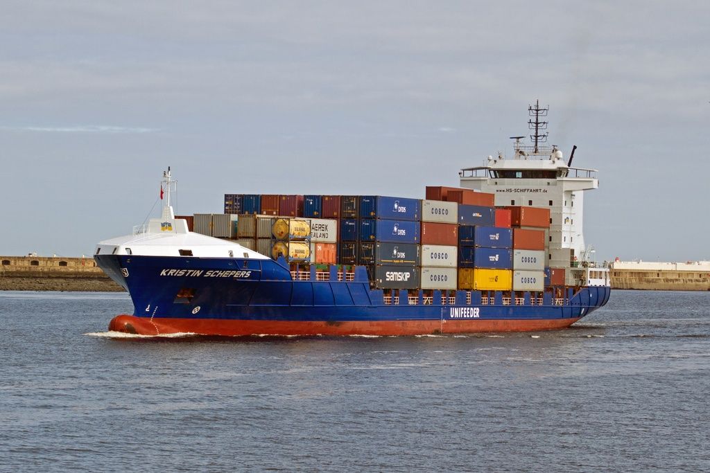 Nuevas regulaciones de contaminates por los barcos que navegan por ciertas regiones del planeta. Imagen de PXHERE.com