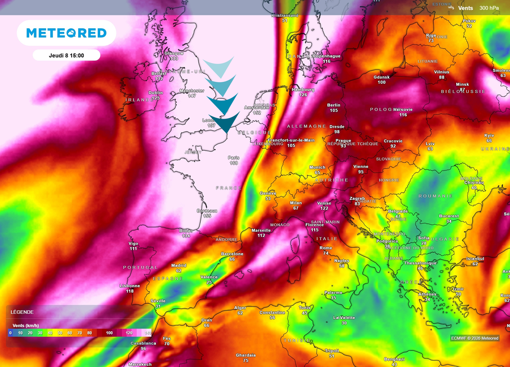 Ondulation courant-jet jeudi flux de Nord L'ondulation du courant-jet, bien visible en rose, a orienté le vent au Nord sur la France, permettant à l'air polaire maritime de débarquer sur le pays.