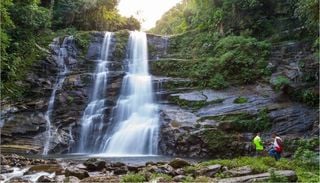 Cacha&ccedil;a desde 1803, tobog&atilde; natural e caminho do ouro: a Paraty que muitos turistas deixam de fora