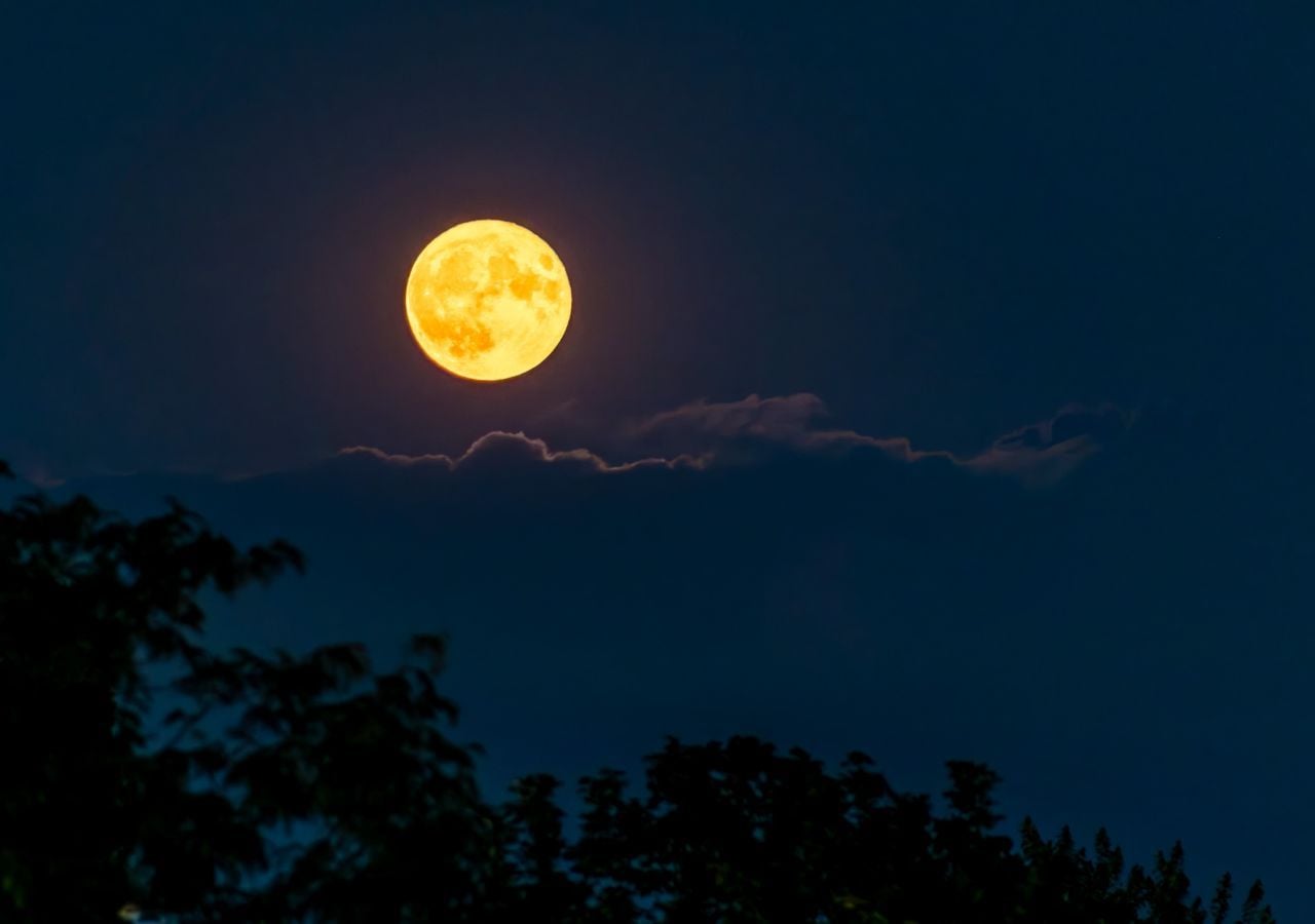 Este mes, tendremos luna llena el noveno día. ¡No te la pierdas!