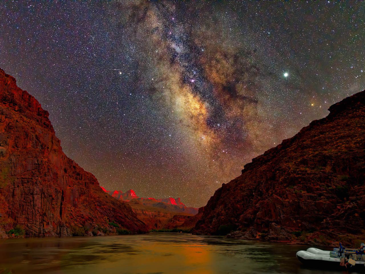 El cielo en febrero en el Gran Cañon. Crédito: NASA/APOD