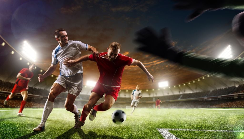 futbol Los especialistas recomiendan que los partidos no se jueguen en la tarde, porque es cuando hay mayor riesgo.
