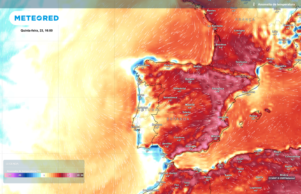 Tal como evidencia este mapa de anomalia térmica à superfície, o contraste térmico entre Portugal continental e Espanha peninsular será muito significativo até quinta-feira, 23 de julho.