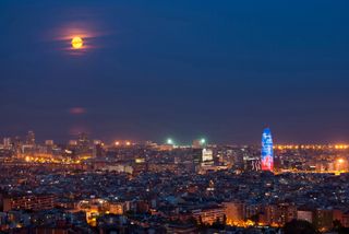 Calor nocturno de récord en España justo cuando se anuncia que es el más peligroso, ¿qué impacto está teniendo?