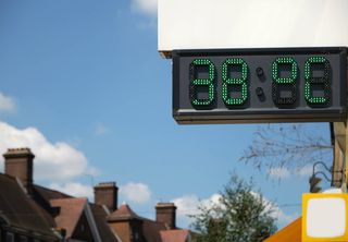 Calor de quase 40°C atinge o Sudeste a partir de amanhã, 12; saiba quando muda o tempo