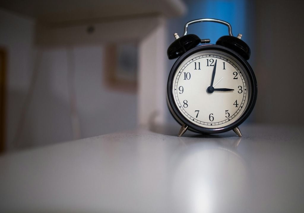 El cambio de horario comenzó a implementarse en diversos países a principios del siglo XX.