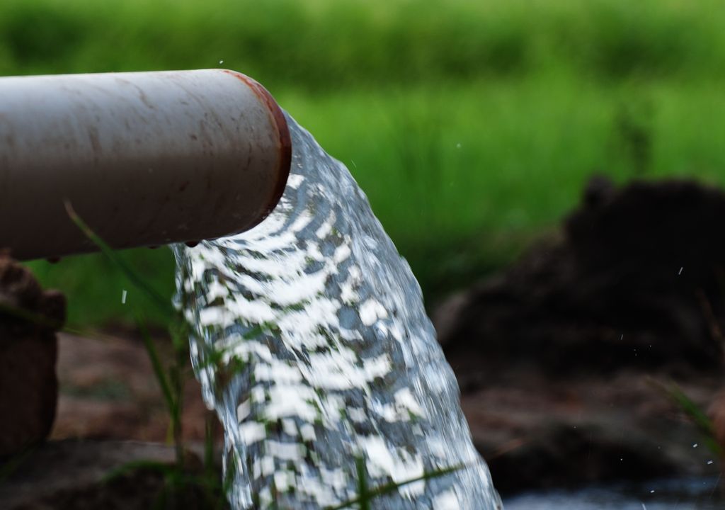 Eje de la Tierra Cambio climático agua subterránea Eje de la Tierra Cambio climático agua subterránea