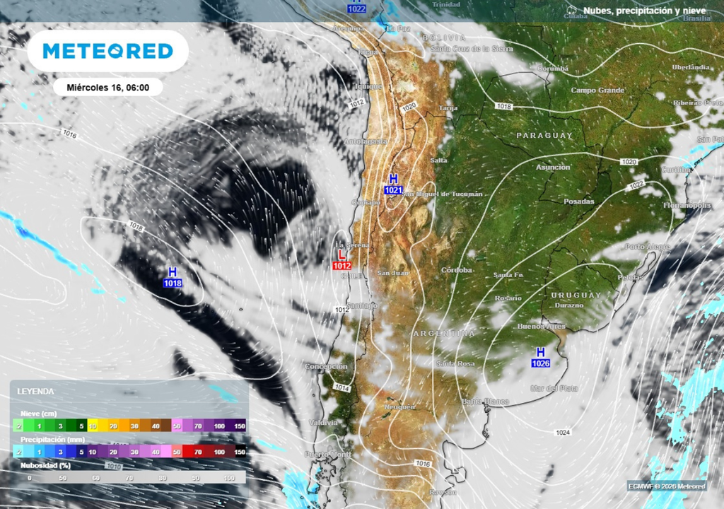 mapa de precipitaciones y nubes con isobaras Desde mediados de semana se prevé la evolución de la vaguada costera, lo que favorecerá mayor nubosidad en el área.