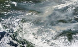 Canadá se ve afectada por los incendios más devastadores de su historia moderna