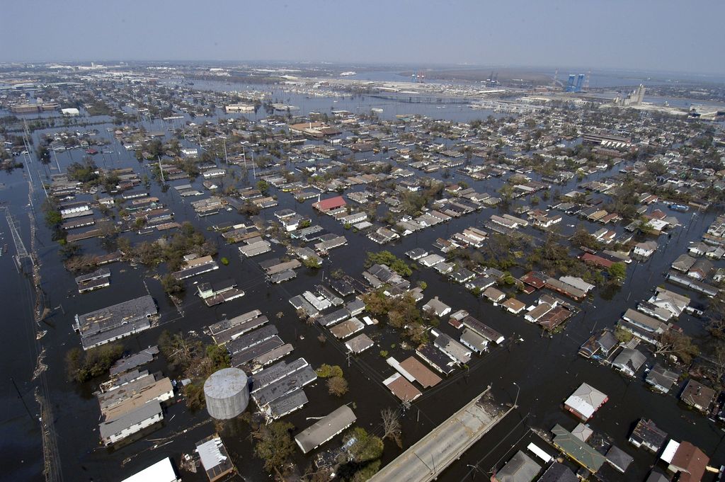 Deux ans après des inondations catastrophiques, l'est du Canada est à nouveau touché par des intempéries.