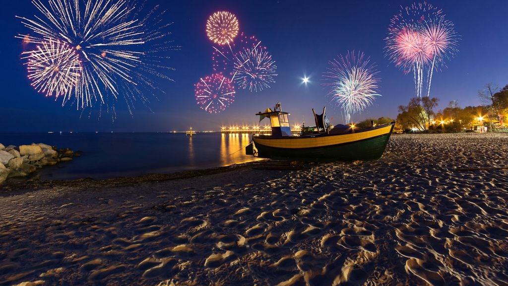 Les feux d'artifice tirés en mer sont les moins dangereux face à la sécheresse