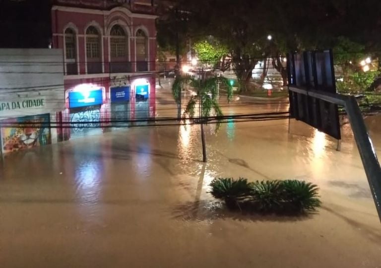 chuva no ES chuva no ES