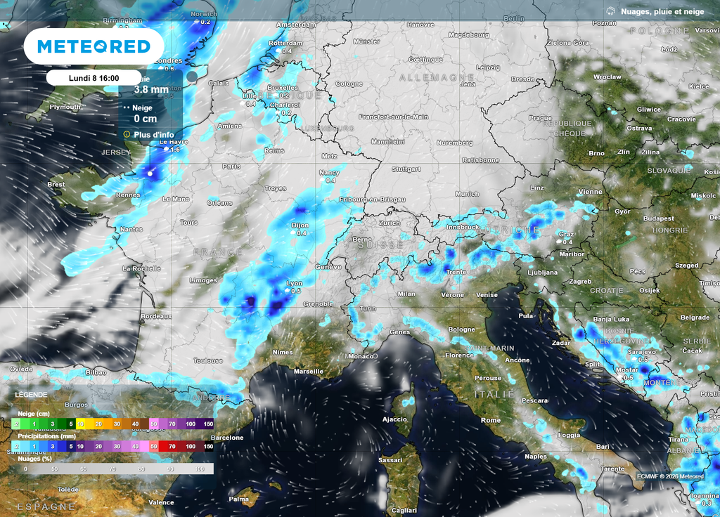 Nuages et pluie lundi Encore de l'humidité prévue ce lundi, entre une nouvelle perturbation sur le Nord-Ouest, et des averses ou orages du Massif Central au Nord-Est.